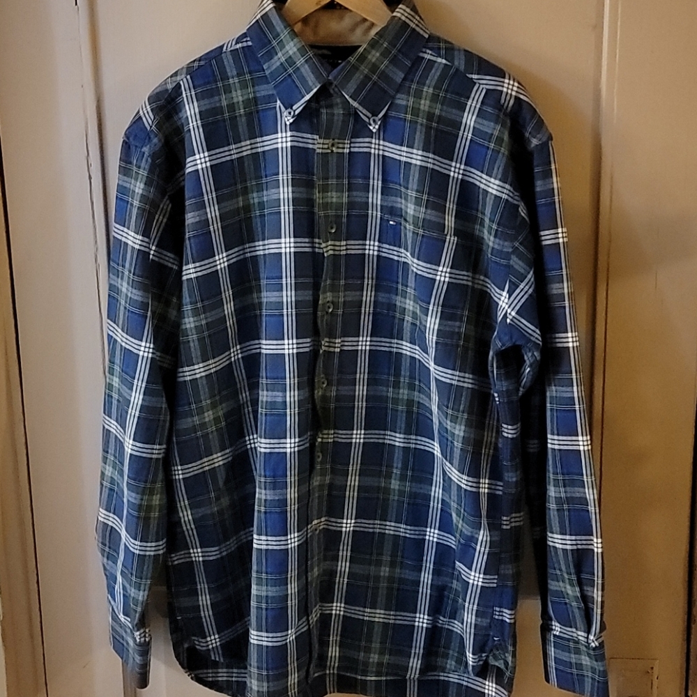 Tommy Hilfiger Flannel Size L 100% cotton.